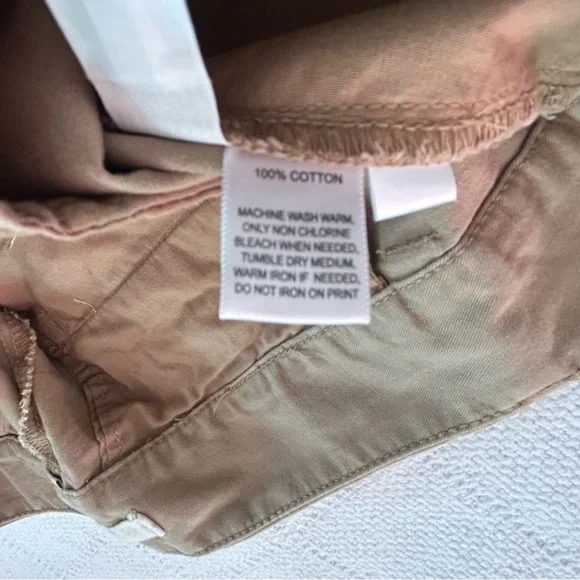 🔥LOFT Khaki Short Size 10 - Picture 6 of 6